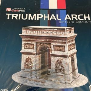 3D Triumphal Arch 26 piece puzzle. NIB